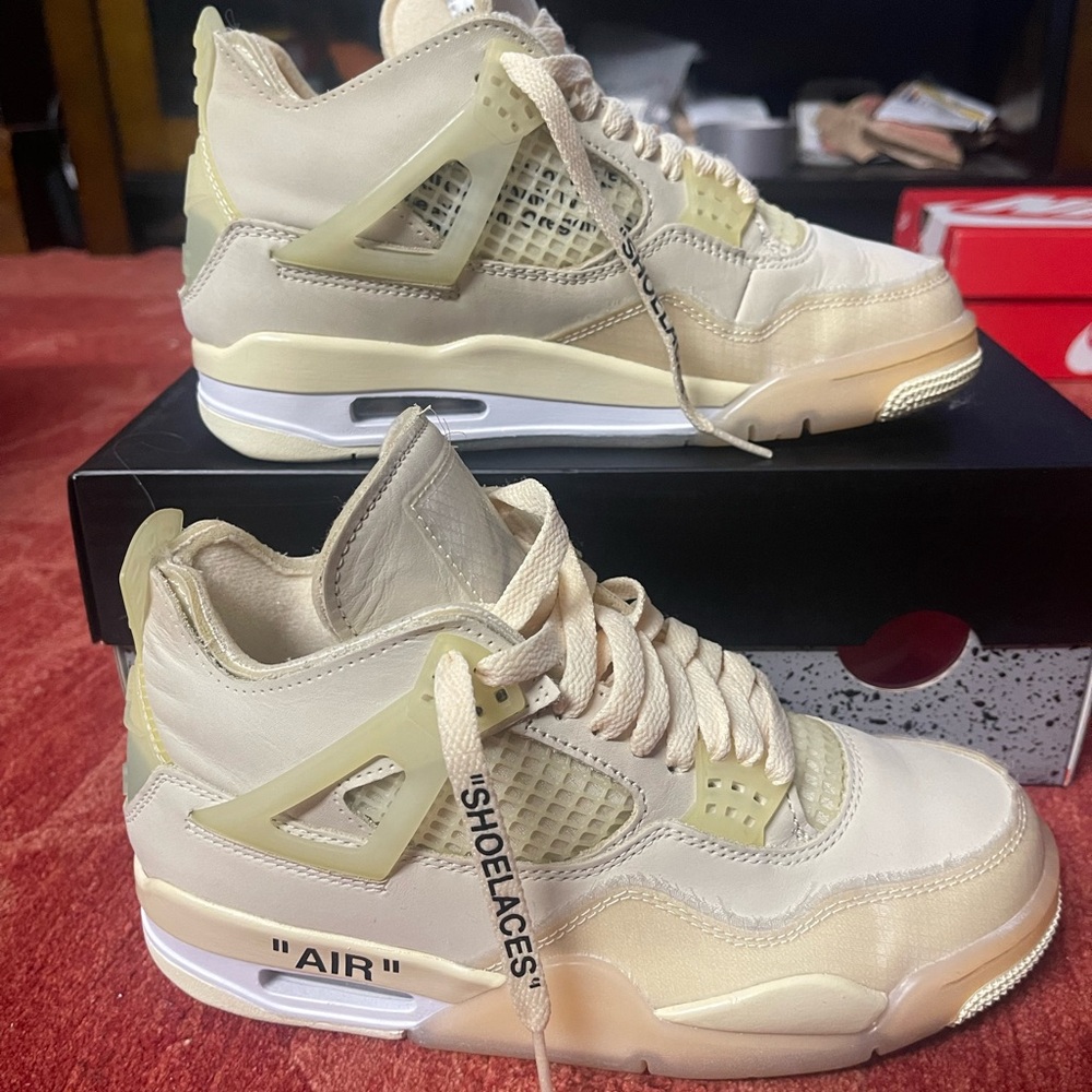 Off-White x Wmns Air Jordan 4 Retro SP 'Sail'. - Picture 5 of 15